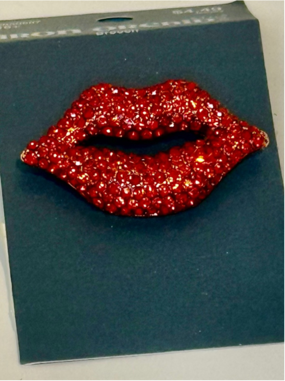Red Rhinestone Lips Brooch Glam Statement Pin Bag Charm